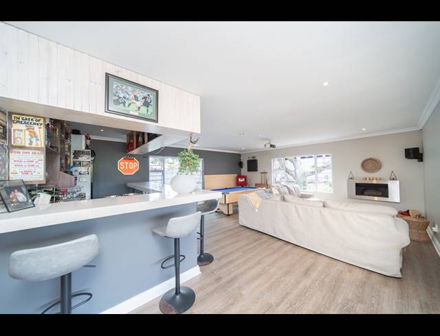5 BEDROOM HOUSE FOR SALE IN VINCENT